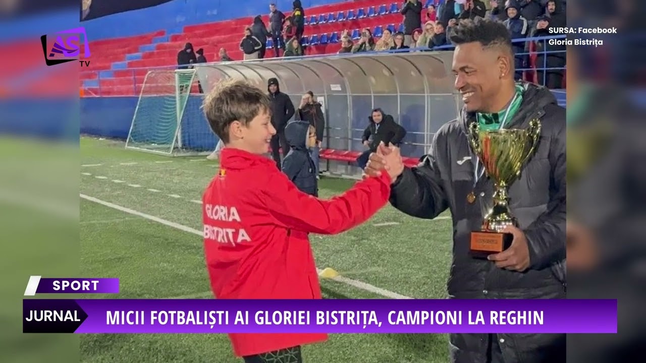 Micii fotbaliști ai Gloriei Bistrița, campioni la Reghin