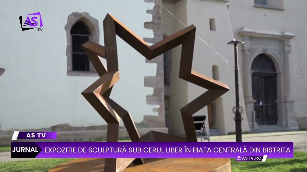 Expoziție de sculptură sub cerul liber în Piața Centrală din Bistrița